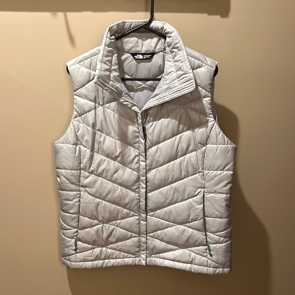The North Face Puffer Vest - Size Large